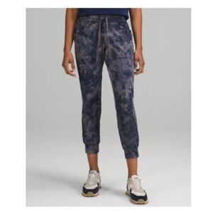 Lululemon ready to rulu high rise jogger 7/8 length